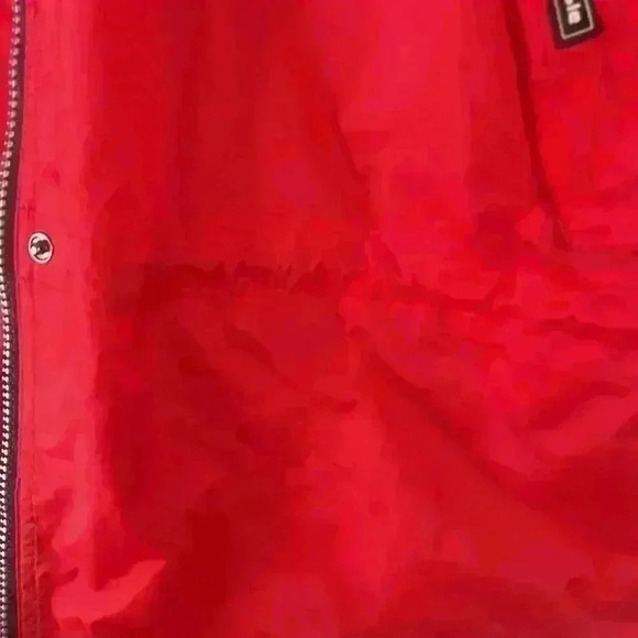 Helly Hansen Rain Jacket Windbreaker Red Hooded Vented Packable Men’s Size Small - Picture 10 of 11